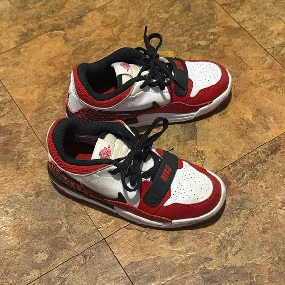 Kids Nike Air Jordan Red and White Sneakers size 11 - Picture 1 of 7